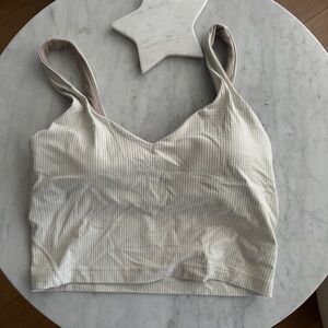 Lululemon sport bra size 6